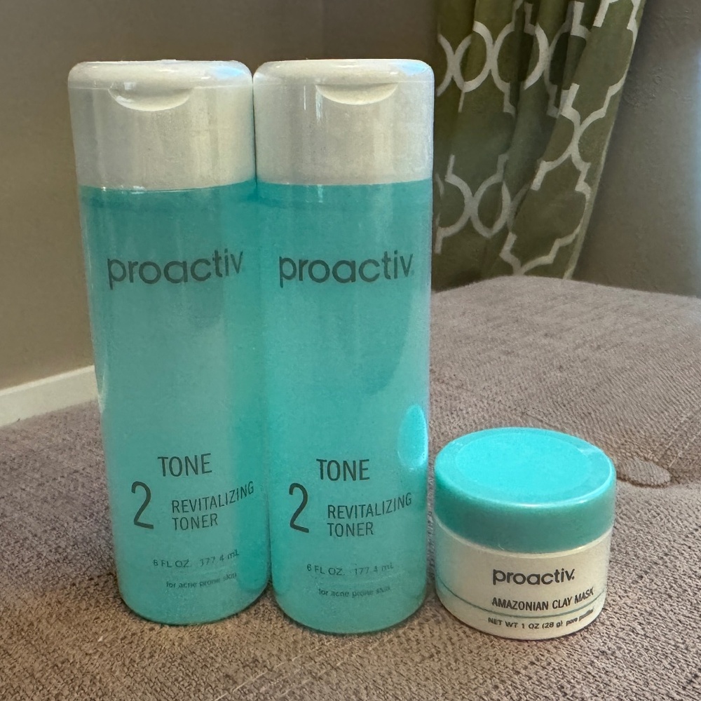 proactiv step 2 tone revitalizing toner new sealed lot of 2 plus clay mask